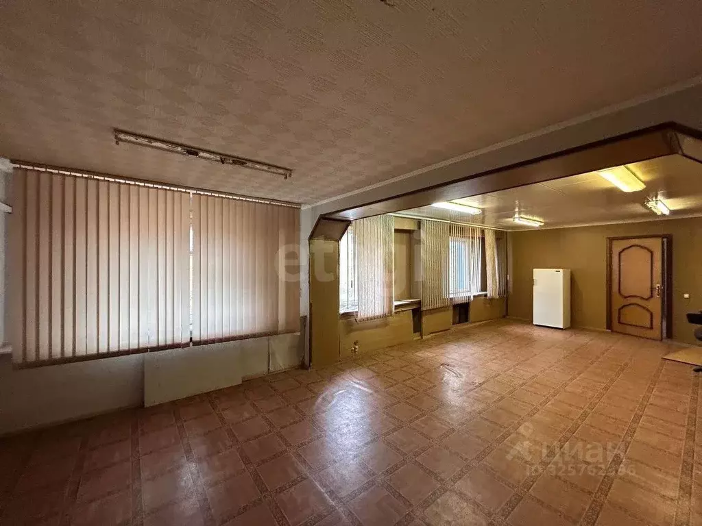 Офис в Коми, Усинск проезд Геологоразведчиков, 6 (611 м) - Фото 1