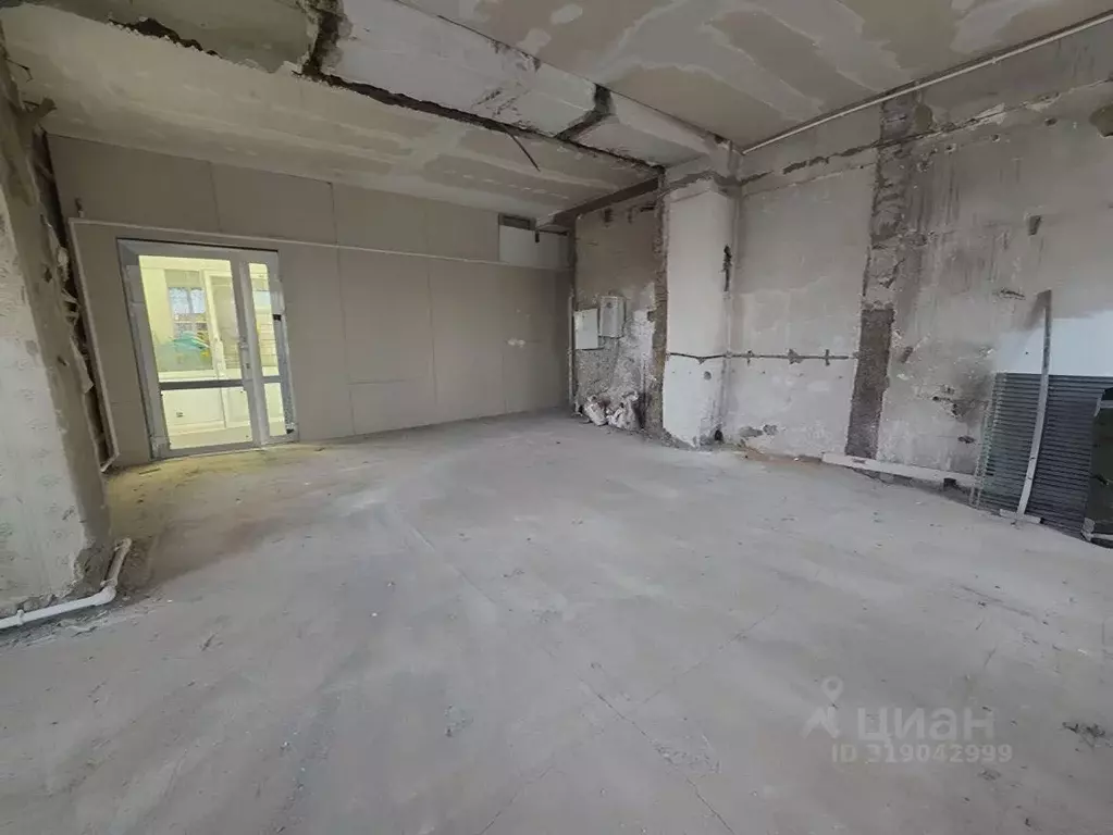 Торговая площадь в Кемеровская область, Ленинск-Кузнецкий ул. ... - Фото 1