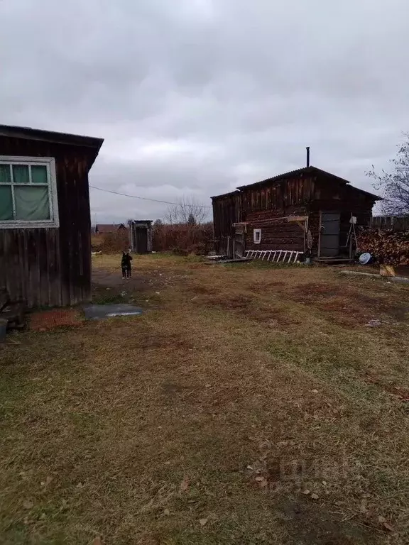 Дом в Тюменская область, Ялуторовский район, д. Менгарская Центральная ... - Фото 1