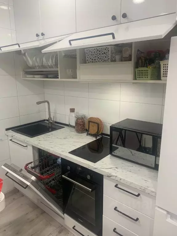 Студия Новосибирская область, Новосибирск ул. Одоевского, 1/10 (27.0 ... - Фото 1