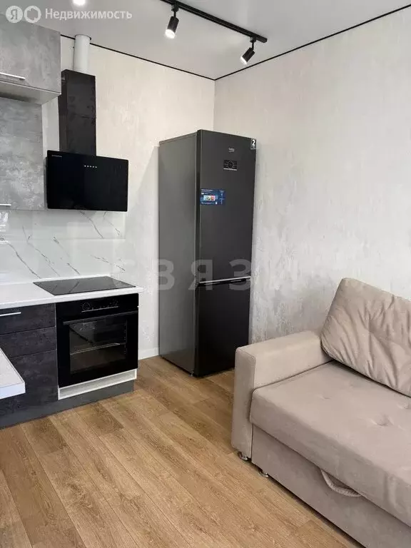 Квартира-студия: Тюмень, улица Льва Толстого, 17 (30 м) - Фото 2