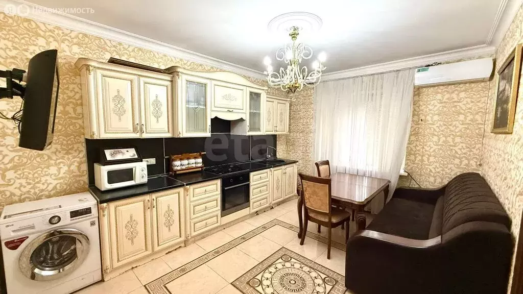 1-комнатная квартира: Махачкала, улица Ацы Абдуллаева, 60 (48 м) - Фото 2