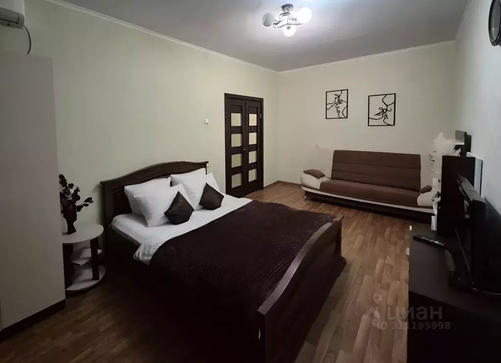 1-к кв. Астраханская область, Астрахань Моздокская ул., 18 (48.0 м) - Фото 0