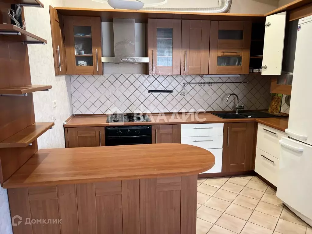 Продаётся 4-к квартира, 244.8 м - Фото 1