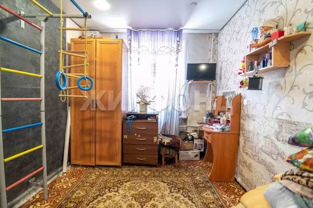 Комната Алтайский край, Барнаул ул. 40 лет Октября, 34А (15.5 м) - Фото 1