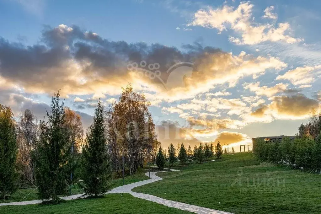 Участок в Московская область, Красногорск городской округ, д. ... - Фото 2