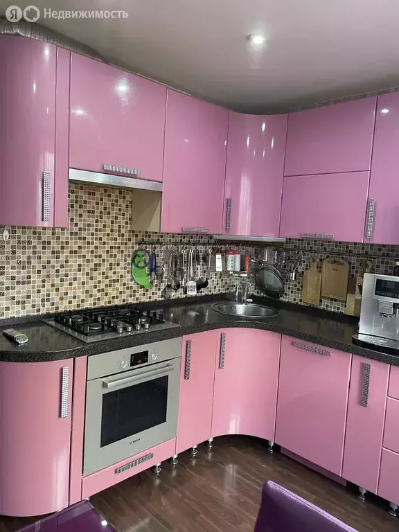 3-комнатная квартира: Усинск, Молодёжная улица, 14 (69.2 м) - Фото 2