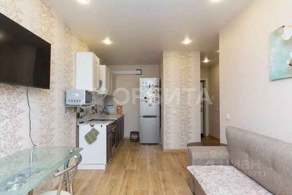 1-к кв. Тюменская область, Тюмень ул. Вице-адмирала Воронцова, 7 (35.4 ... - Фото 1