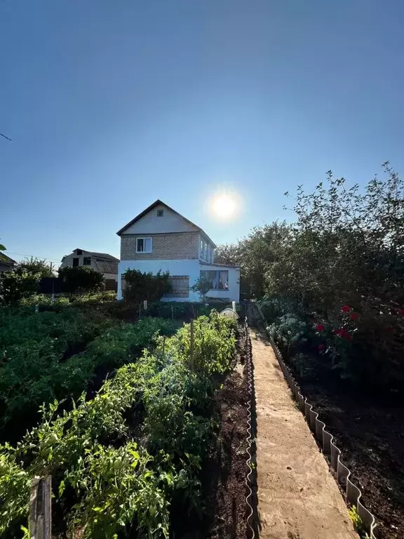 Дом в Саратовская область, Энгельсский район, Терновское муниципальное ... - Фото 1
