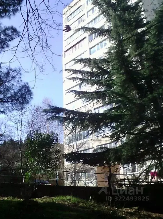 3-к кв. Крым, Алушта ул. Октябрьская, 49 (70.4 м) - Фото 1