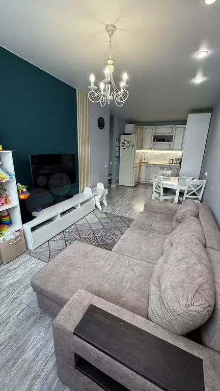 3-к. квартира, 67,1 м, 4/7 эт. - Фото 1