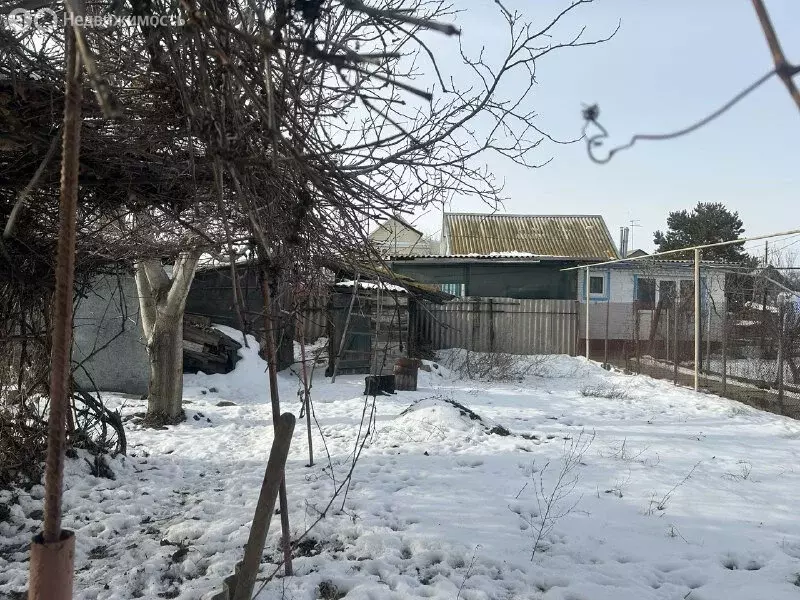 Дом в Астрахань, 1-я Заречная улица, 56 (50 м) - Фото 1