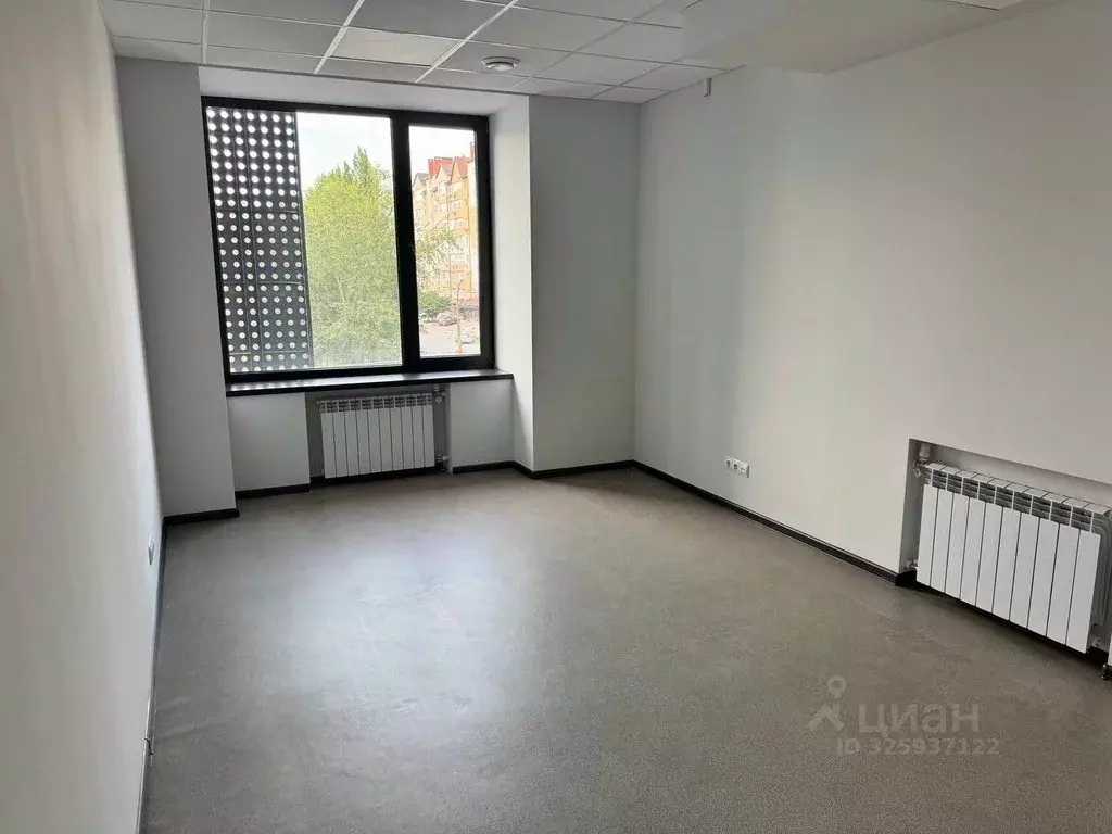 Офис в Саратовская область, Саратов ул. Имени Н.Г. Чернышевского, ... - Фото 1