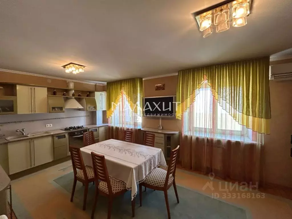 2-к кв. Самарская область, Самара Комсомольская ул., 5 (102.0 м) - Фото 1