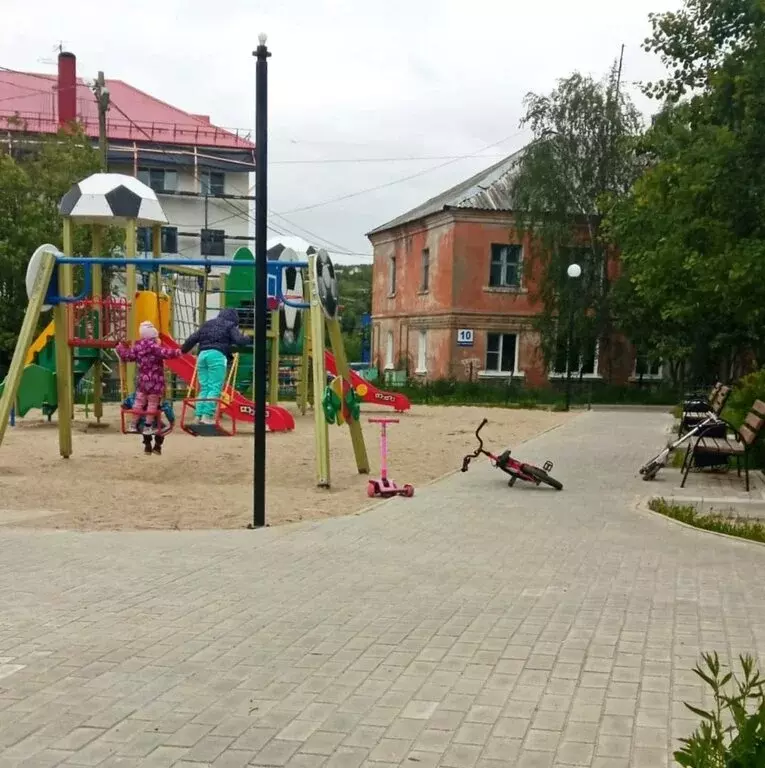 1-комнатная квартира: Кильдинстрой, посёлок городского типа ... - Фото 0
