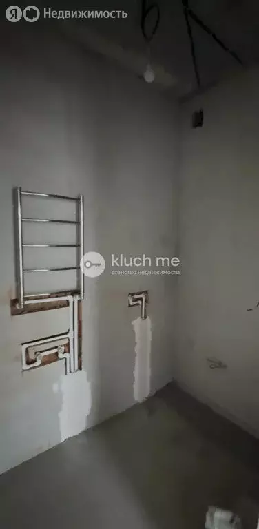 Дом в село Столбище, улица Александра Арбузова (320 м) - Фото 2