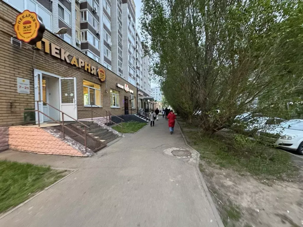 Торговая площадь в Татарстан, Казань ул. Академика Лаврентьева, 9 (104 ... - Фото 1