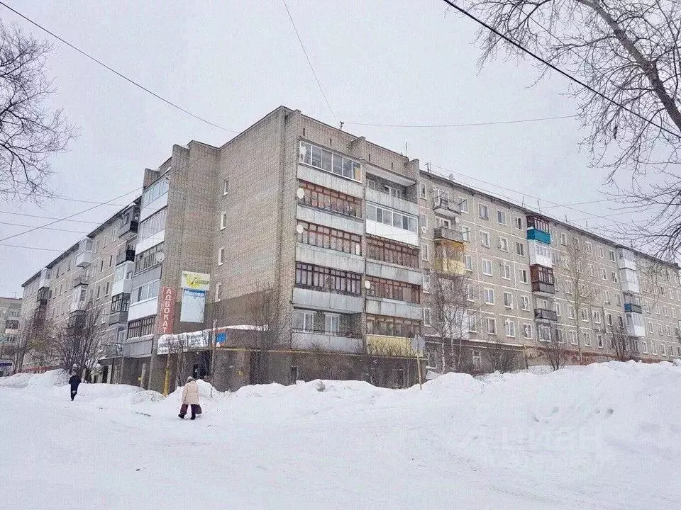 2-к кв. Пермский край, Губаха ул. Никонова, 20 (44.1 м) - Фото 0