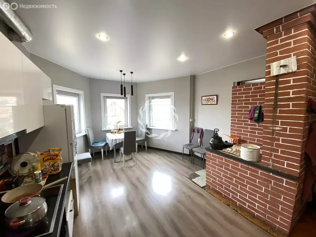 Дом в село Нижний Саянтуй, ДНТ Багульник, 1-й квартал (76 м) - Фото 2