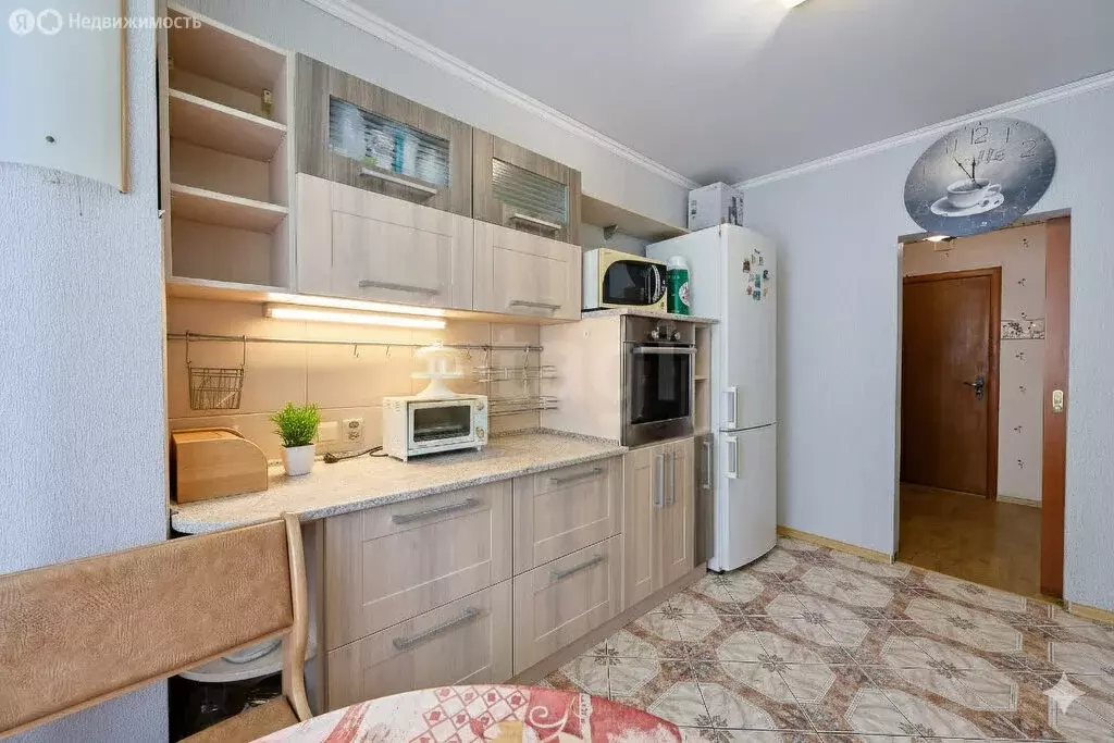 2-комнатная квартира: Калининград, улица Каштановая Аллея, 153 (51.2 ... - Фото 2