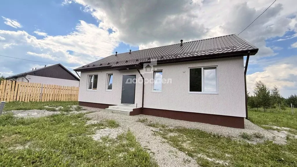 Дом в Свердловская область, Белоярский пгт ул. Благодатная, 68 (97 м) - Фото 1