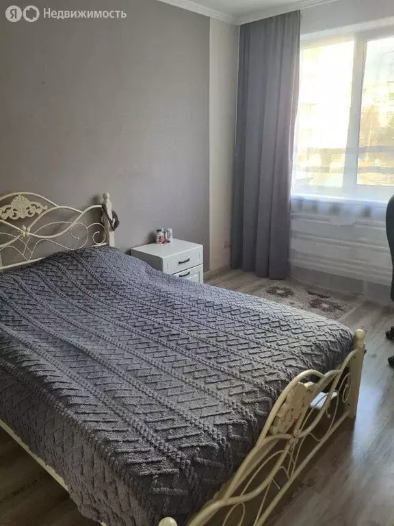 3-комнатная квартира: Калининград, Солнечный бульвар, 20 (70.4 м) - Фото 1