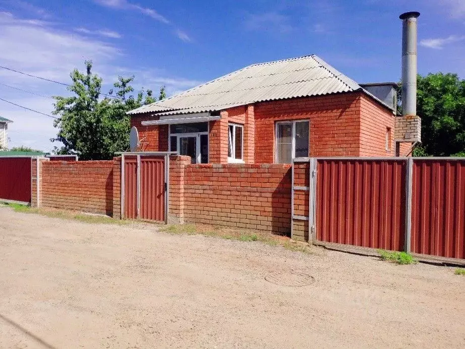 Дом в Волгоградская область, Волгоград ул. Неждановой, 10Ас100 (80 м) - Фото 1