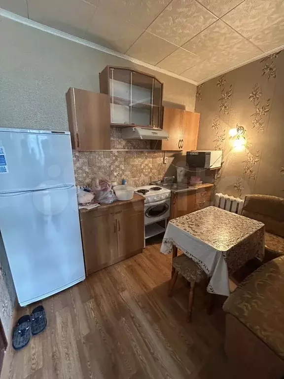 Доля в 2-к. квартире, 18 м, 7/9 эт. - Фото 0