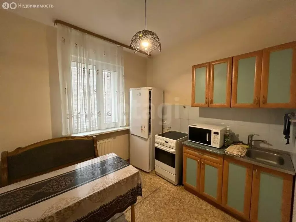 1-комнатная квартира: Новый Уренгой, проспект Губкина, 21 (37.1 м) - Фото 0