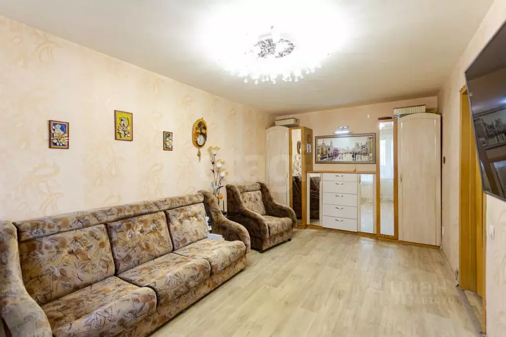 2-к кв. Кемеровская область, Новокузнецк ул. Ленина, 24 (42.5 м) - Фото 0
