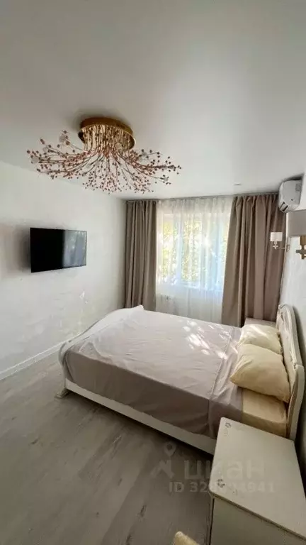 1-к кв. Краснодарский край, Сочи Центральный мкр, ул. Роз, 46 (48.4 м) - Фото 1