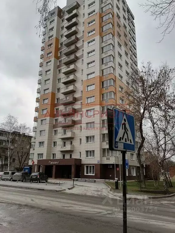 Гараж в Новосибирская область, Новосибирск ул. Крылова, 64Ак1 (14 м) - Фото 1