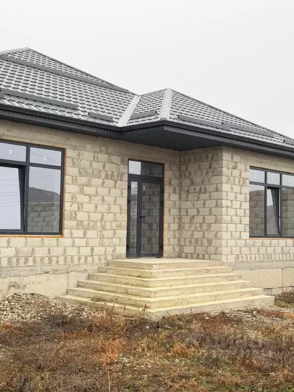 Дом в Кабардино-Балкария, Чегем ул. Чегемская, 9 (136 м) - Фото 1