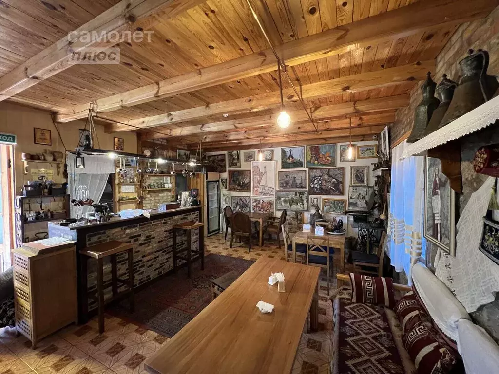 Торговая площадь в Крым, Алупка ул. Имени Розы Люксембург, 30 (104 м) - Фото 1