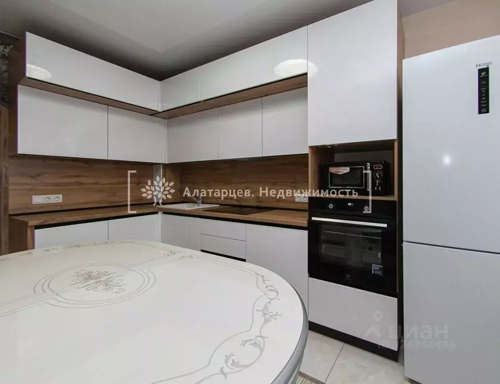 3-к кв. Томская область, Томск Речной пер., 6 (76.6 м) - Фото 2