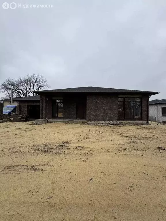 Дом в Волгоград, улица Джамбула Джабаева (127.5 м) - Фото 2