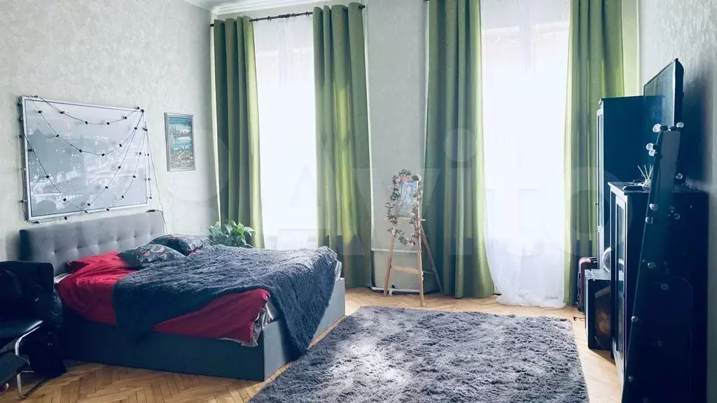 Комната 32,2 м в 9-к., 3/3 эт. - Фото 0