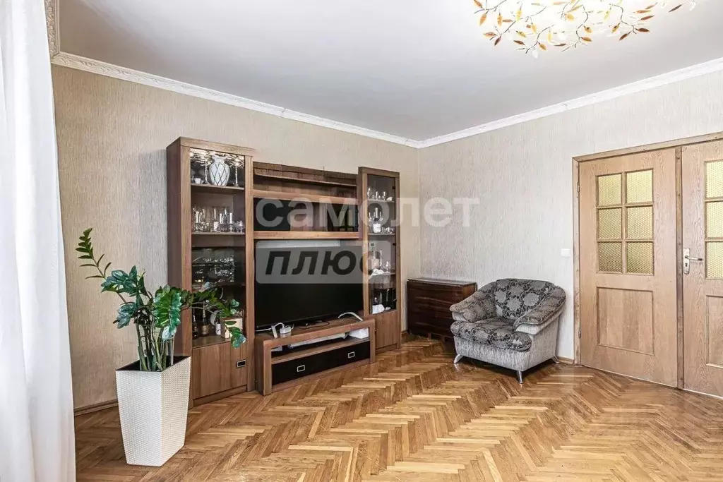 Квартира, 5 и более комнат, 211.5 м - Фото 2