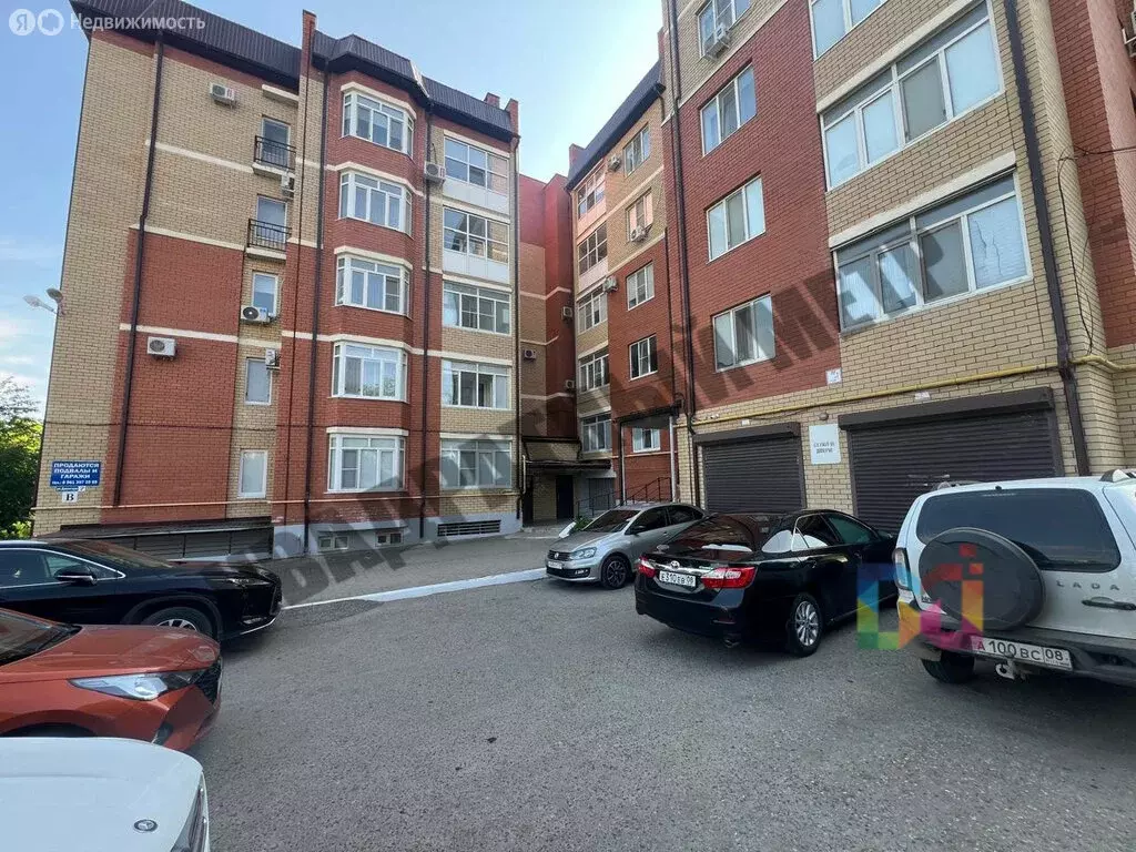1-комнатная квартира: Элиста, улица Джангара, 7 (50 м) - Фото 1