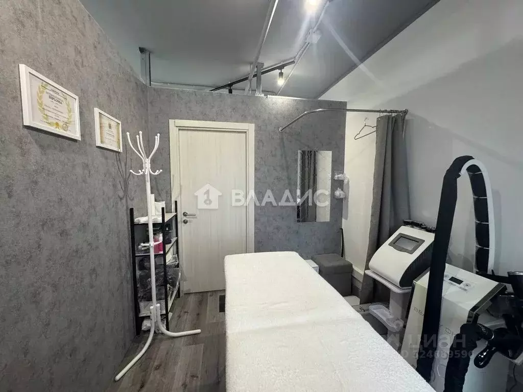 Помещение свободного назначения в Санкт-Петербург Дальневосточный ... - Фото 2