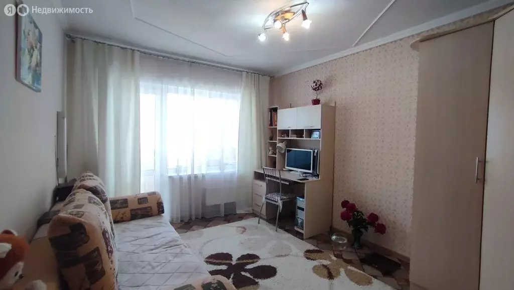 3-комнатная квартира: Саяногорск, микрорайон Ленинградский, 18Б (58.6 ... - Фото 0