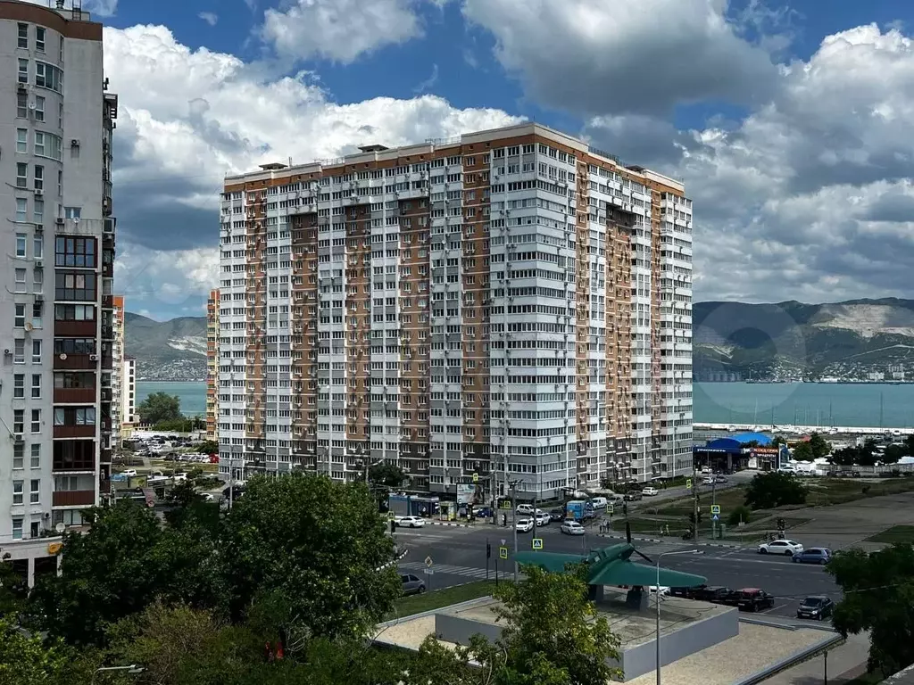 3-к. квартира, 80 м, 8/20 эт. - Фото 0