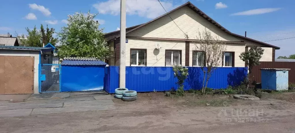 3-к кв. Кемеровская область, Ленинск-Кузнецкий Краснопитерская ул., 45 ... - Фото 0