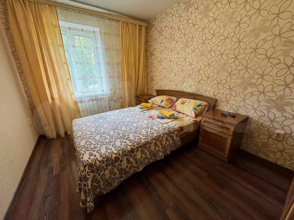 2-к. квартира, 41 м, 1/3 эт. - Фото 1