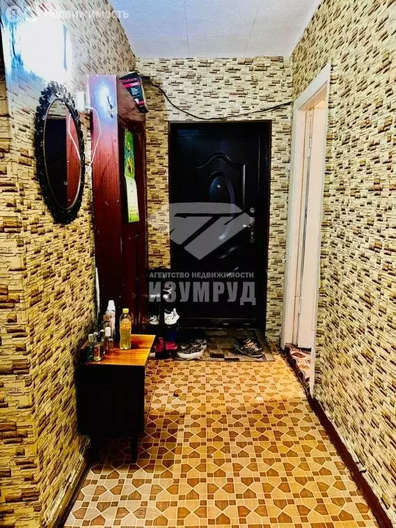 3-комнатная квартира: Топки, улица Революции, 17 (54 м) - Фото 1