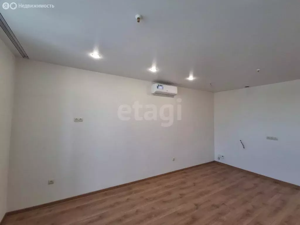 Квартира-студия: Омск, улица Маршала Жукова, 154к1 (35.5 м) - Фото 1