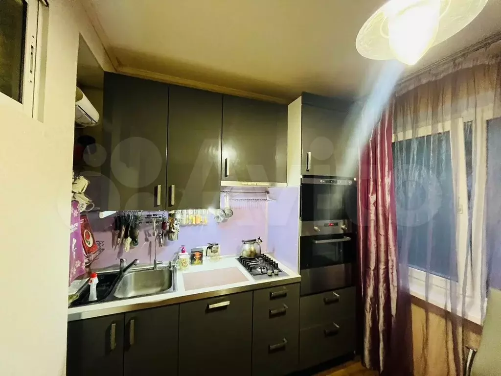 2-к. квартира, 56 м, 2/5 эт. - Фото 0