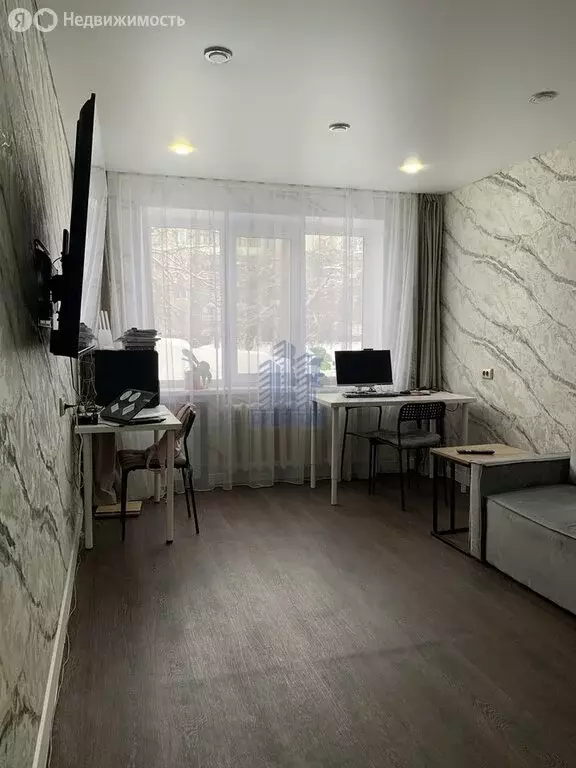 3-комнатная квартира: Новочебоксарск, улица Винокурова, 87 (66.7 м) - Фото 2