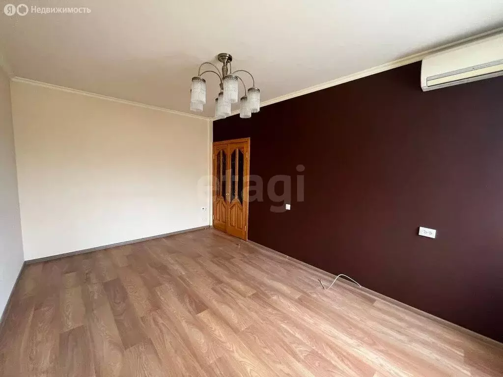 3-комнатная квартира: Липецк, улица Циолковского, 4/1 (62 м) - Фото 0