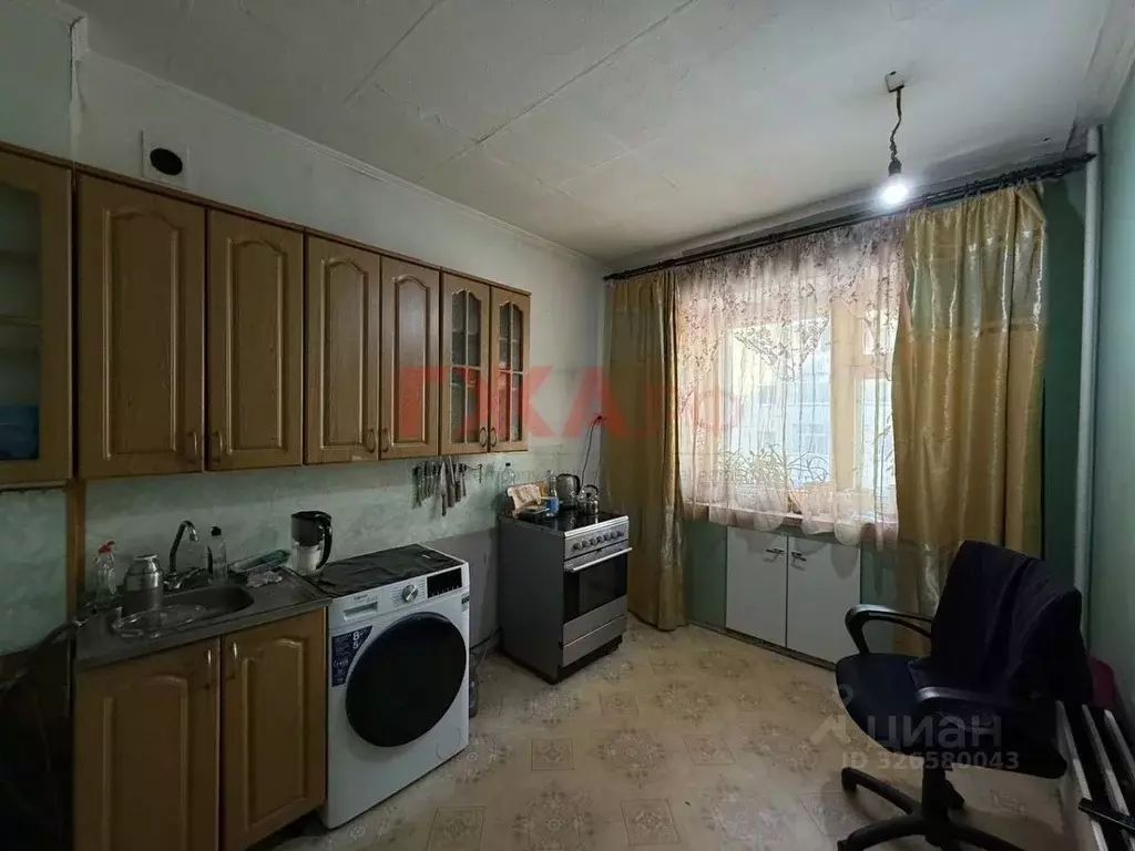 3-к кв. Саха (Якутия), Нерюнгри Чурапчинская ул., 46 (63.9 м) - Фото 1